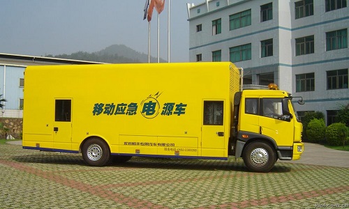 帕金斯500kw應(yīng)急發(fā)電車(chē)出租